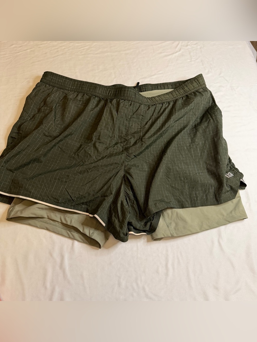 VRST Elevated Hybrid Running Shorts Men’s XL Forest Night‎ 2-in-1 Lined Athletic